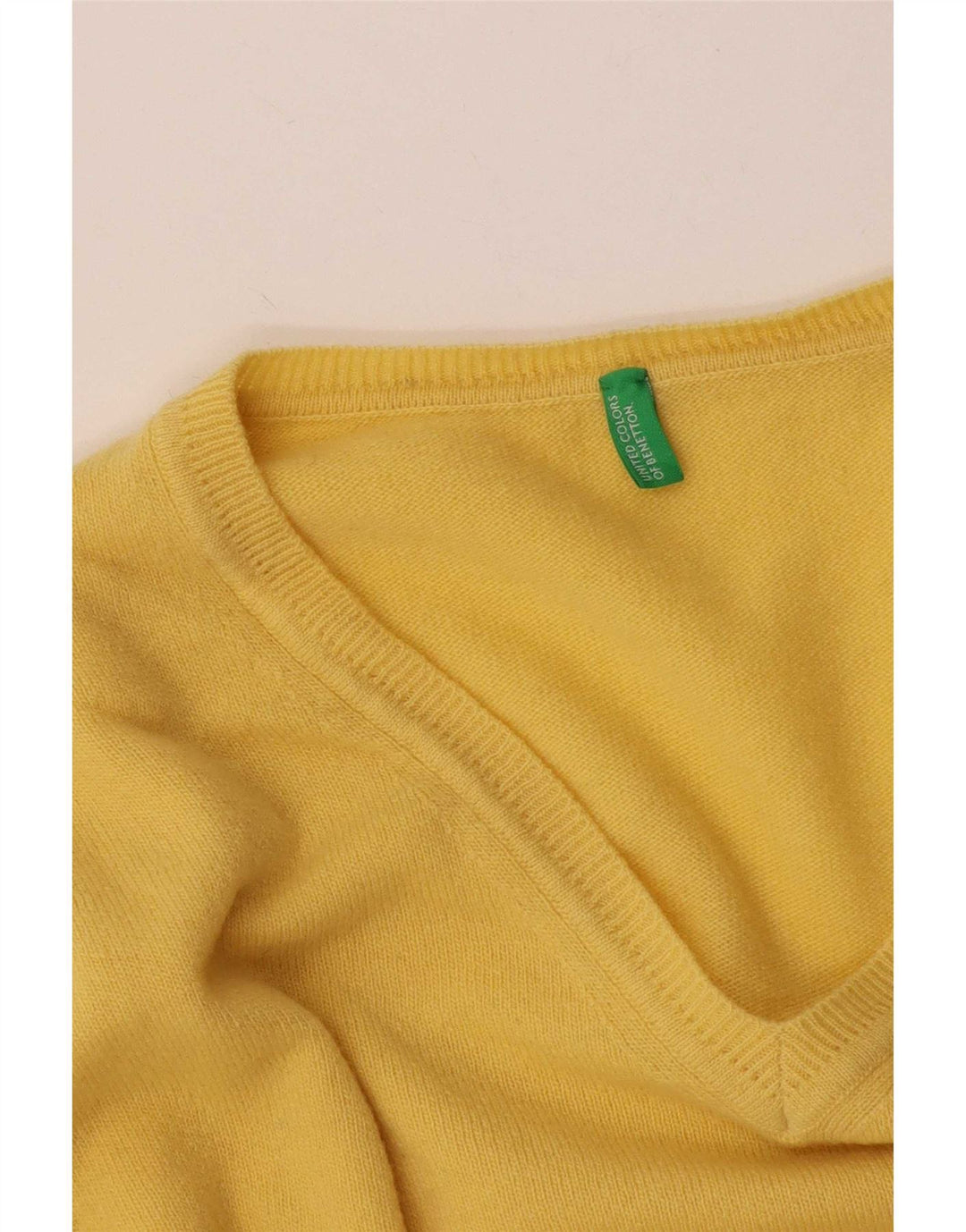Benetton Herren-Pullover mit V-Ausschnitt, Mittelgelb
