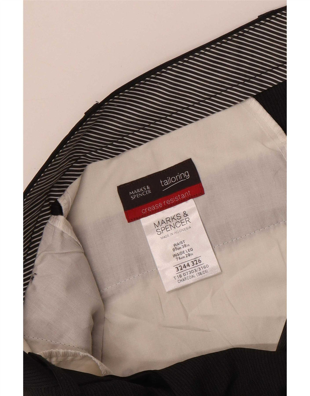 Gerade Herren-Anzughose von Marks & Spencer, Breite 38, Länge 29, Schwarz, Nadelstreifen