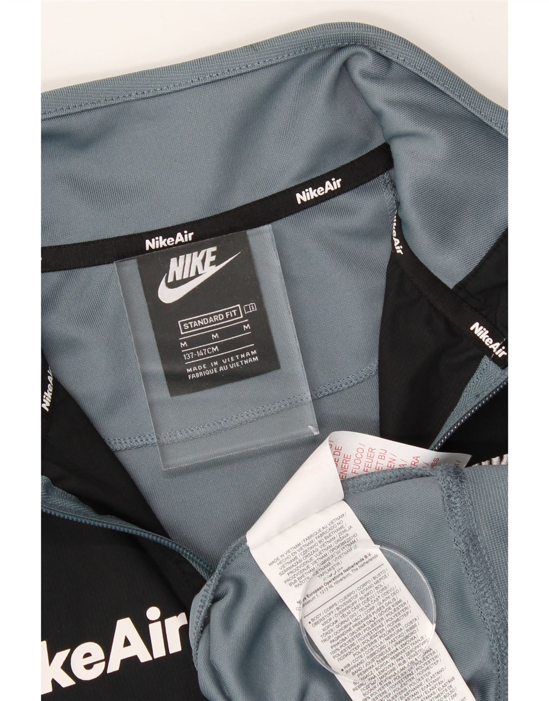 NIKE Boys Standard Fit Sweatshirt Jumper 10-11 Years Medium  Grey Vintage Nike and Second-Hand Nike from Messina Hembry 