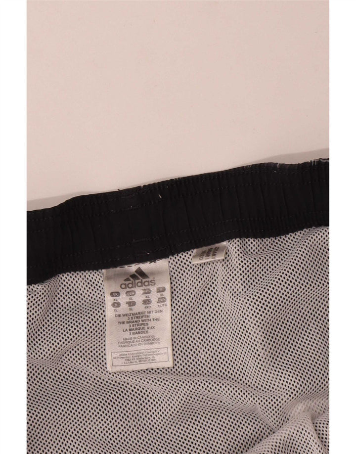 Adidas Herren Sport Shorts XL Schwarz Kariert Polyester
