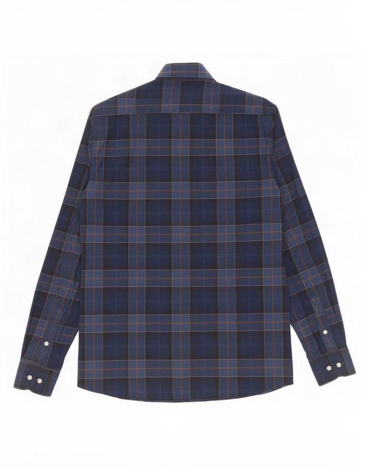 Barbour Tailored Fit Herrenhemd aus mittelblauer karierter Baumwolle