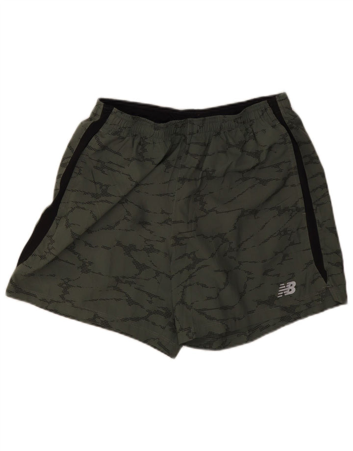 New Balance Herren Sportshorts Medium Khaki Camouflage Polyester