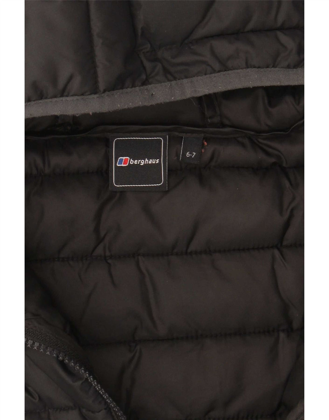 Berghaus Wattierte Jacke mit Kapuze für Jungen, 6–7 Jahre, schwarzes Polyester