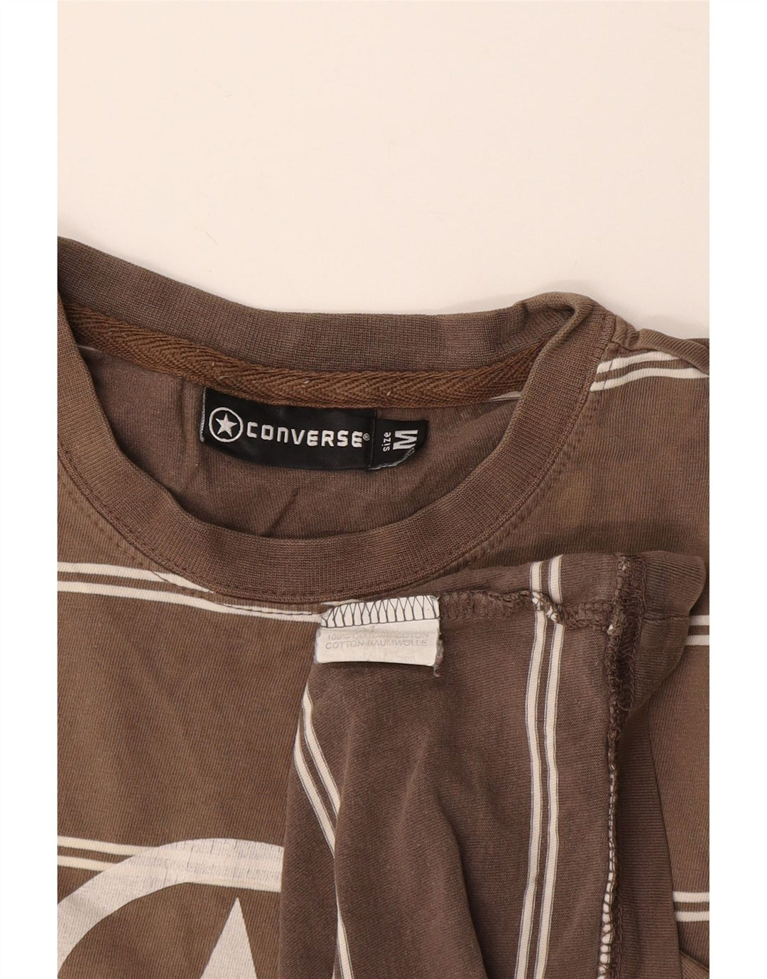 Converse Herren Grafik-T-Shirt-Oberteil aus mittelbraun gestreifter Baumwolle