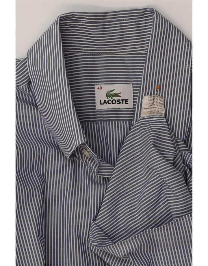LACOSTE Herrenhemd Größe 40 mittelblaue Nadelstreifen-Baumwolle