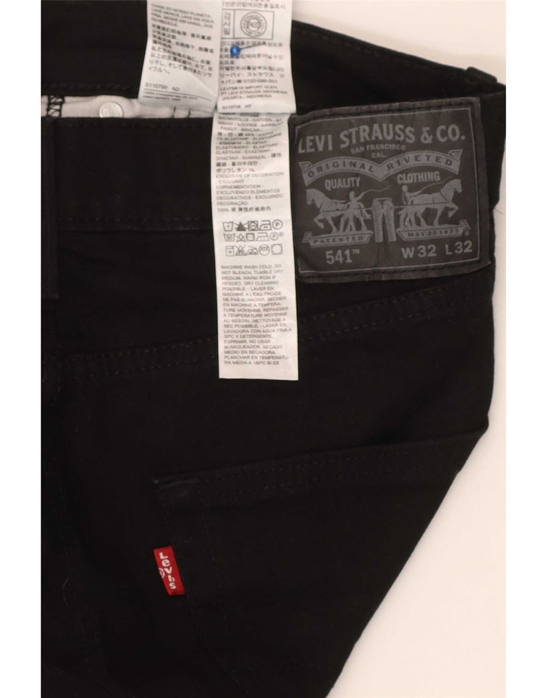 Levi's Herren 541 Athletic Tapered Jeans W32 L32 Schwarze Baumwolle