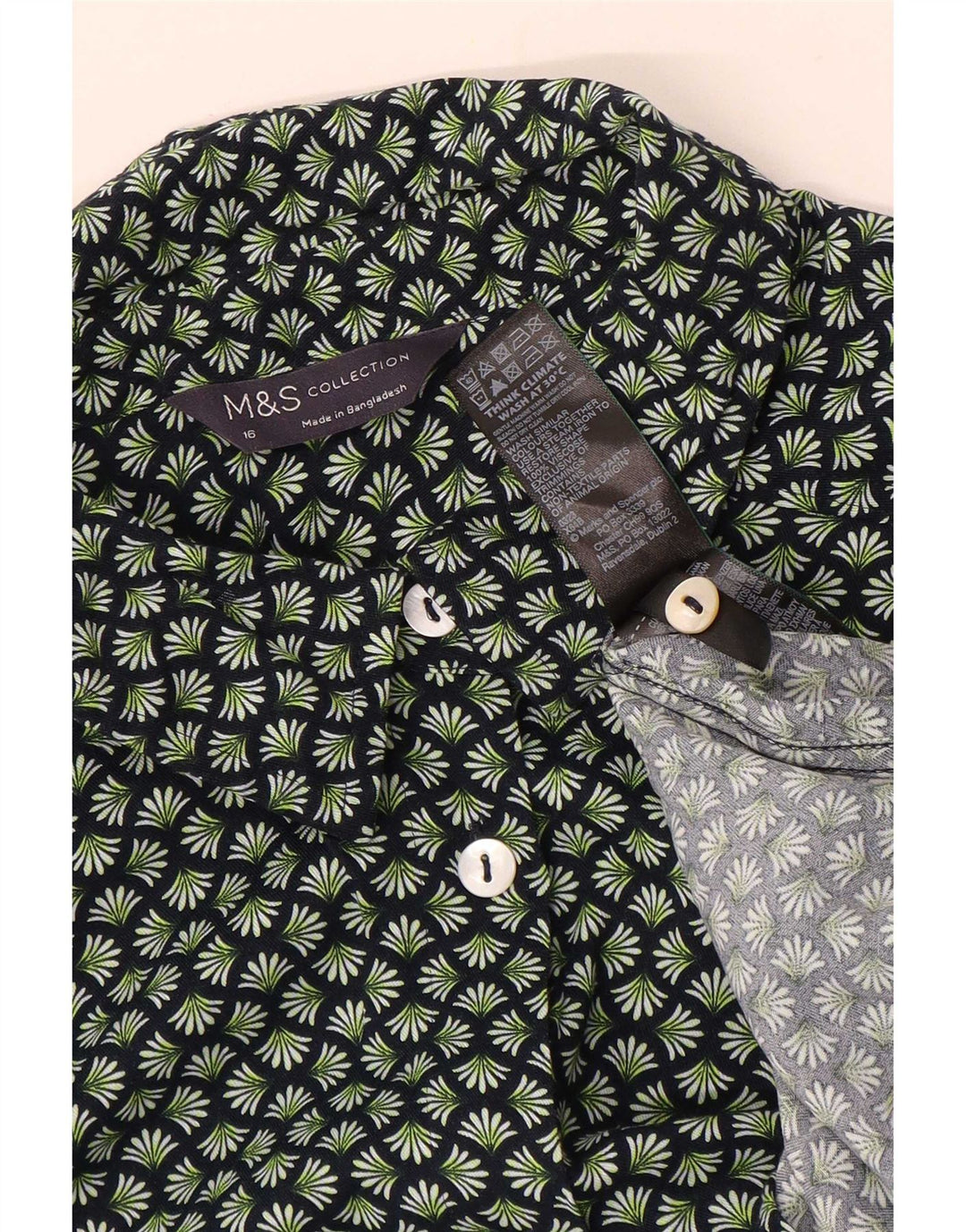 Marks & Spencer Damenhemd UK 16 Große grüne Viskose mit Blumenmuster
