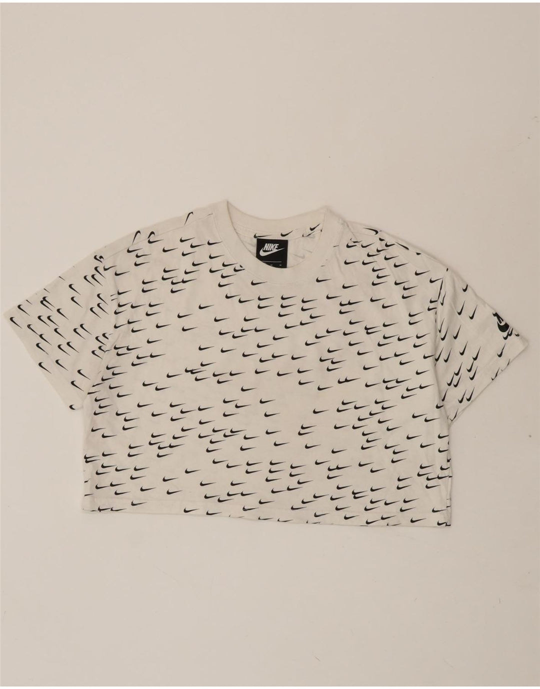 NIKE Womens Crop Graphic T-Shirt Top UK 14 Medium White Vintage Nike and Second-Hand Nike from Messina Hembry 