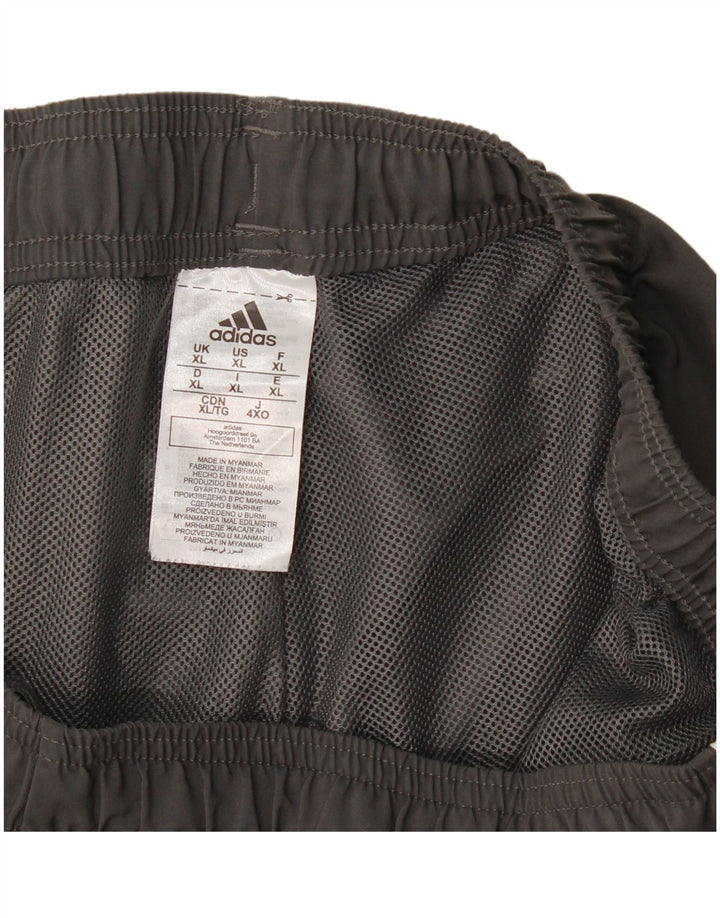 Adidas Herren Sport Shorts XL Grau Polyester