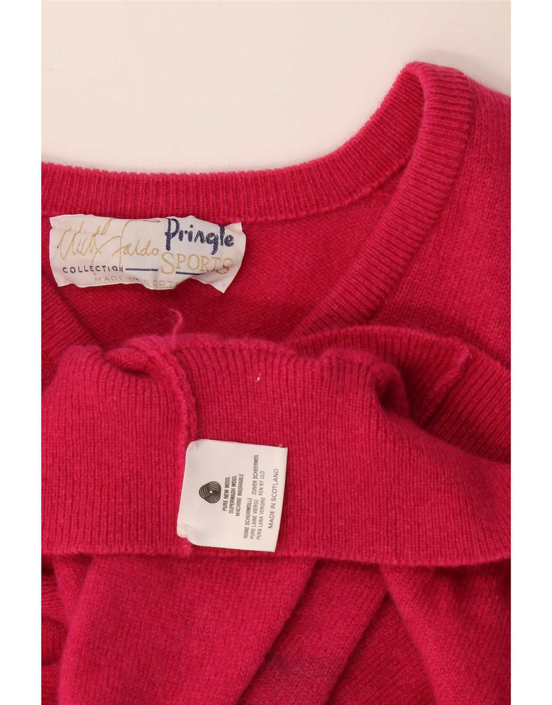 Pringle Herren-Pullover mit V-Ausschnitt, mittelrosa, geometrische Wolle