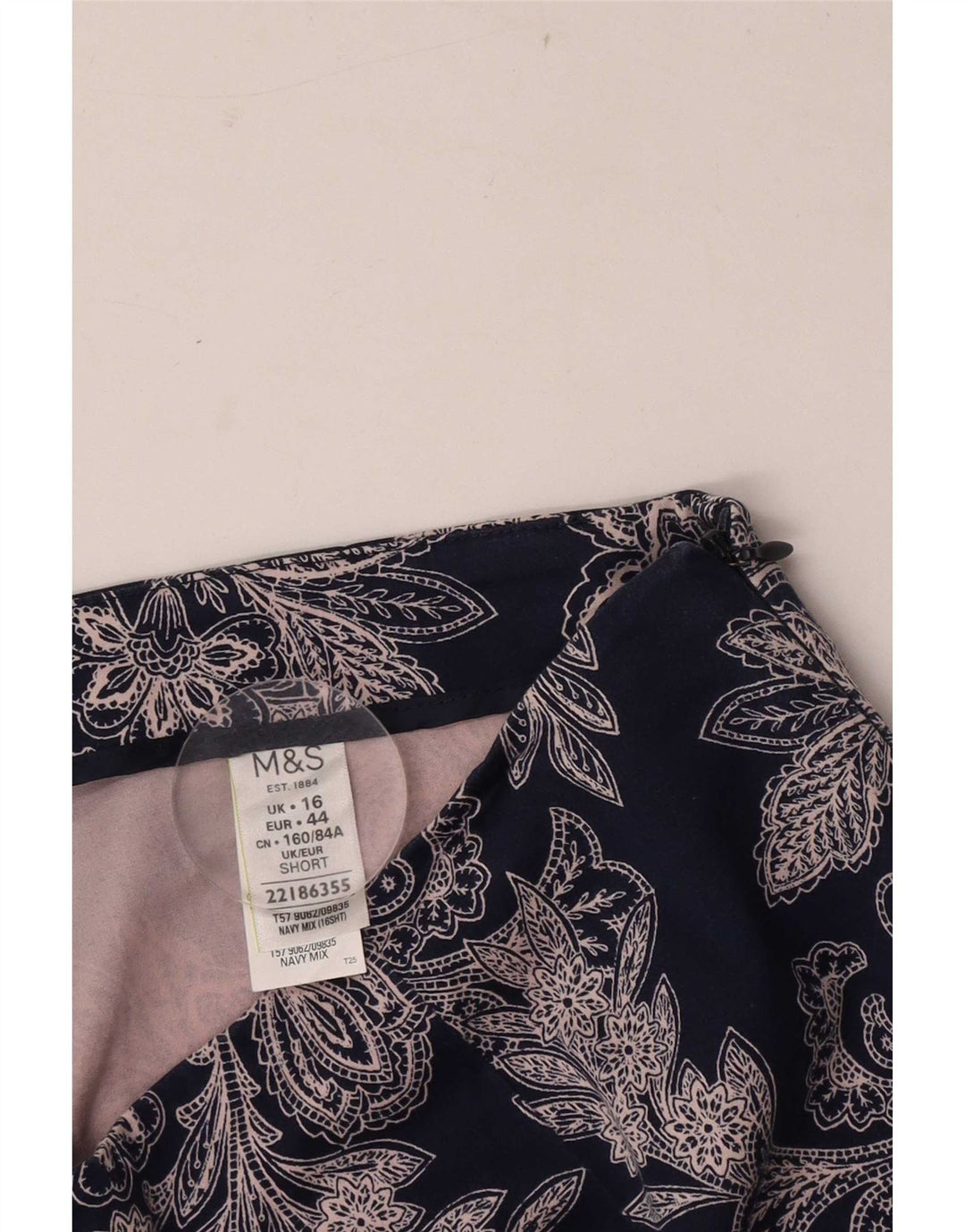 Marks & Spencer Damen-Caprihose mit abstraktem Muster, UK 16, Größe L W34 L19