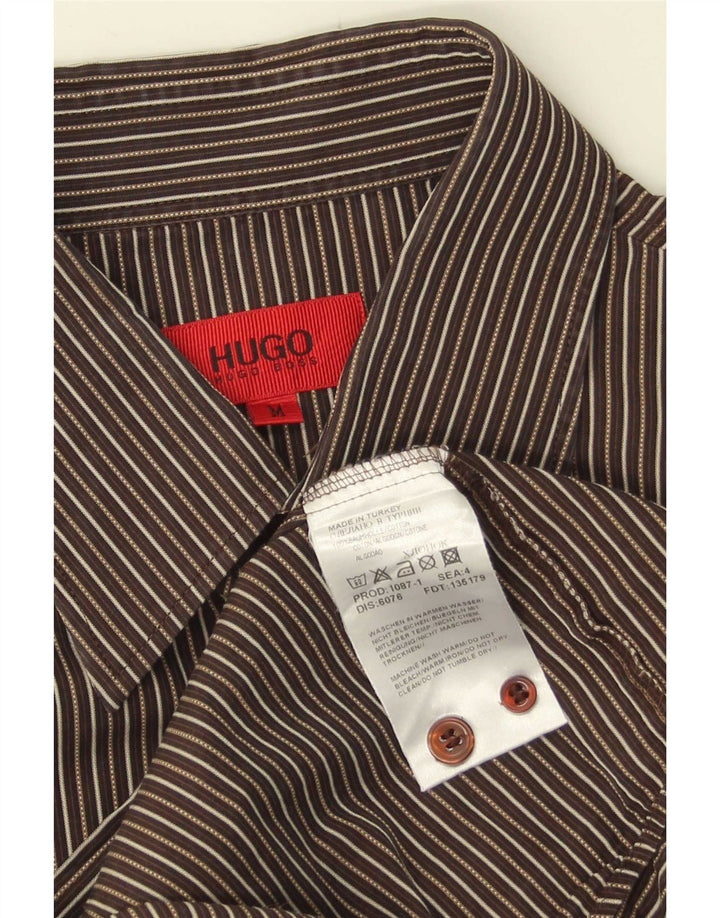 Hugo Boss Herrenhemd aus mittelbrauner Nadelstreifen-Baumwolle