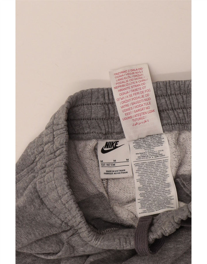 NIKE Jungen-Trainingshose, Jogginghose, 10–11 Jahre, mittelgraue Baumwolle