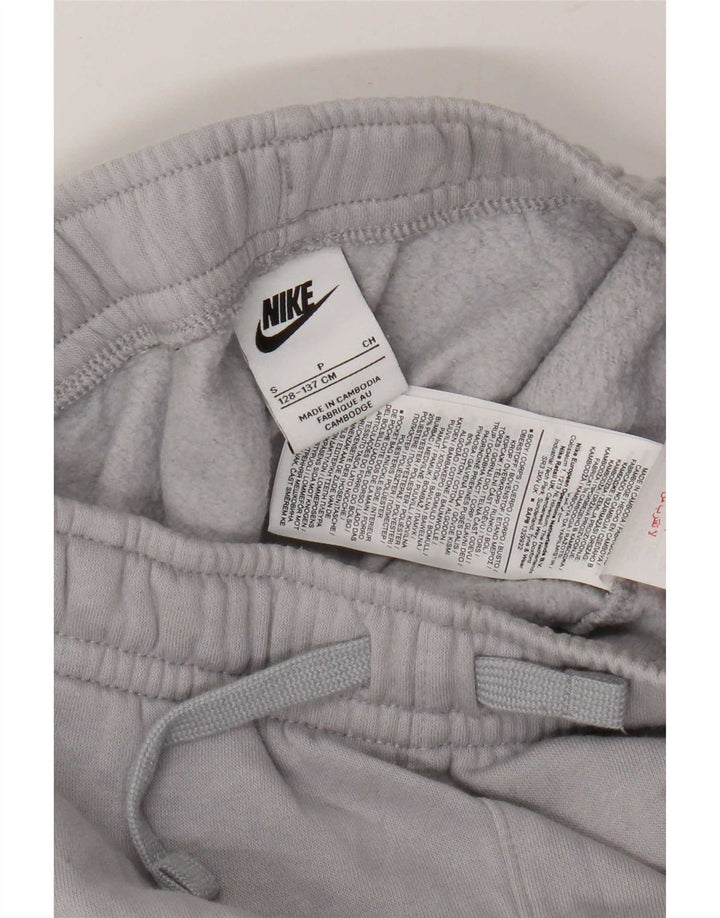 Nike Jungen Cargo-Trainingshose, Jogginghose, 8–9 Jahre, Größe S, Grau, Baumwolle