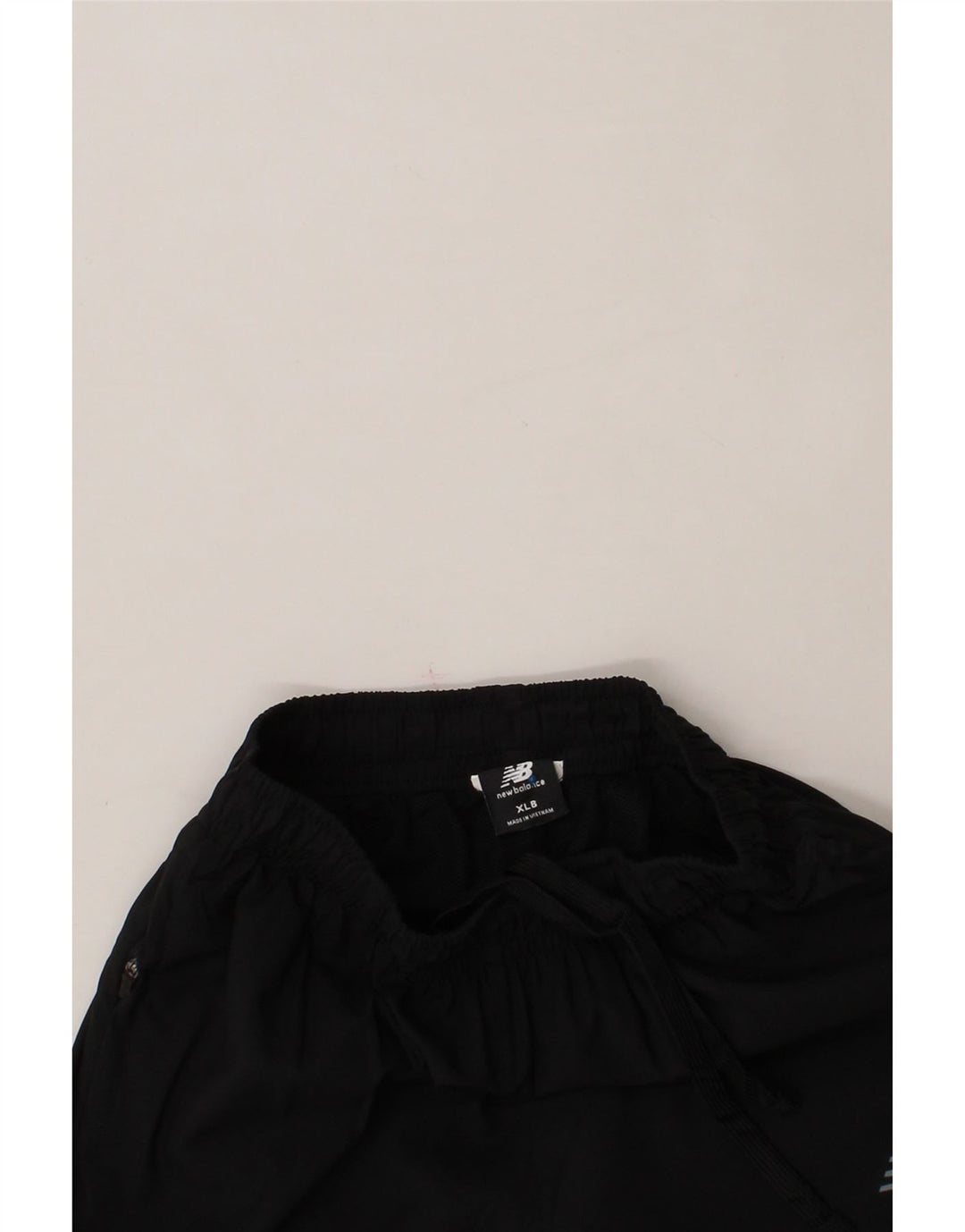 NEW BALANCE Boys Tracksuit Trousers 11-12 Years XL Black Polyester Vintage New Balance and Second-Hand New Balance from Messina Hembry 