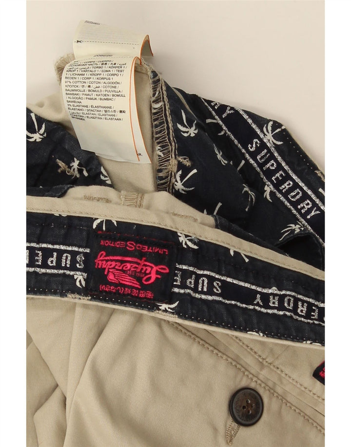 Superdry Damen Chinoshorts W30 Mittelbeige Baumwolle