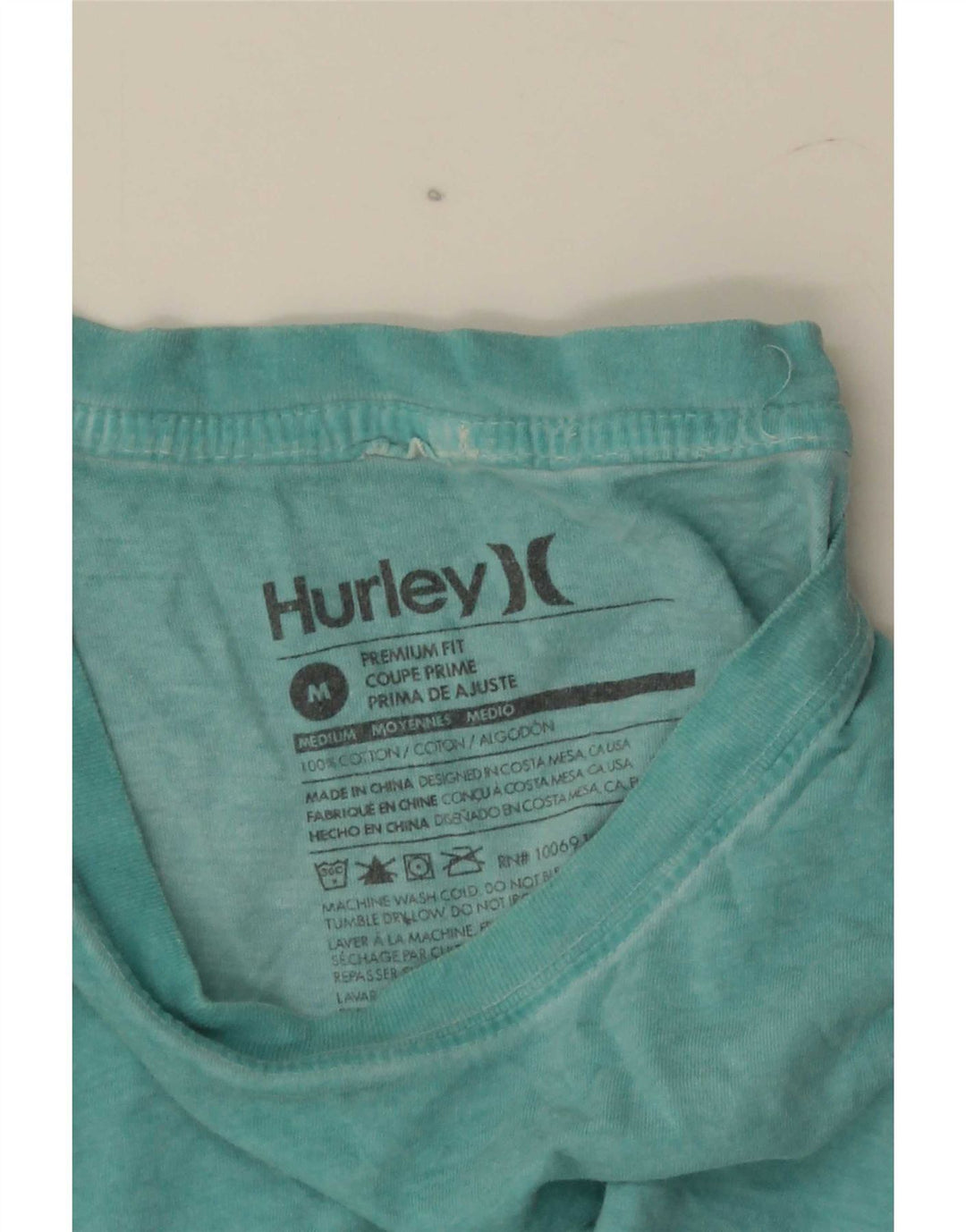 Hurley Premium Fit T-Shirt-Oberteil für Herren aus mittelblauer Baumwolle