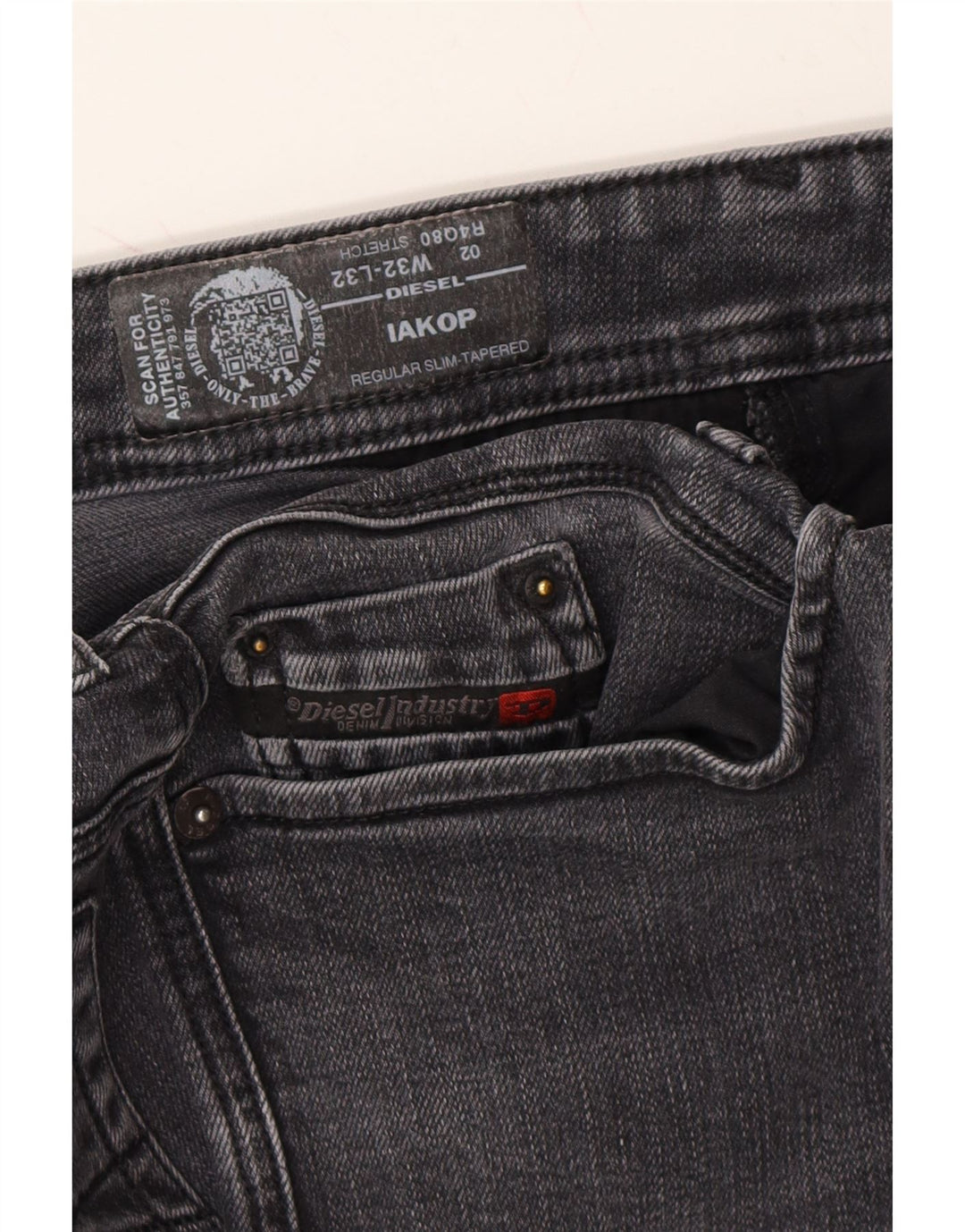 DIESEL Womens Iakop Regular Slim Tapered Jeans W32 L32 Grey Cotton Vintage Diesel and Second-Hand Diesel from Messina Hembry 