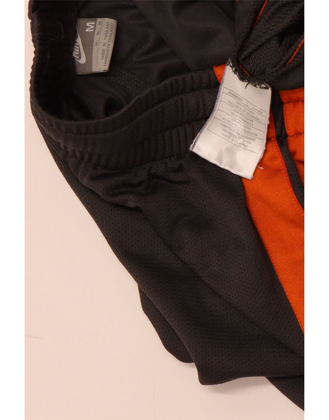 NIKE Herren-Sportshorts aus mittelgrauem Polyester