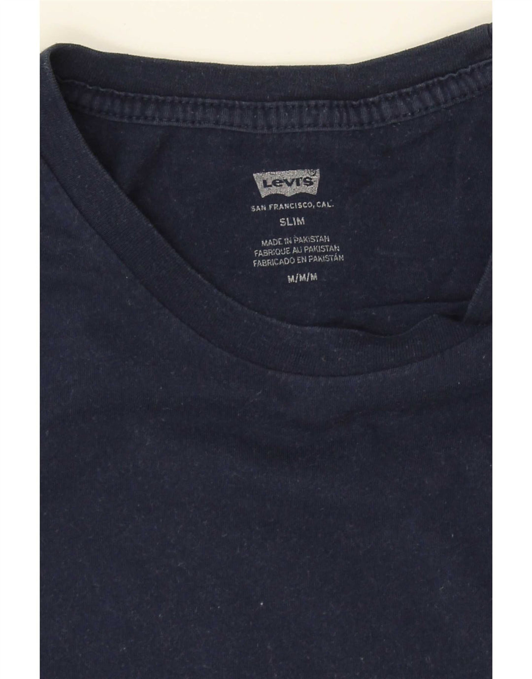 Levi's Slim Fit T-Shirt-Oberteil für Herren in mittlerem Marineblau