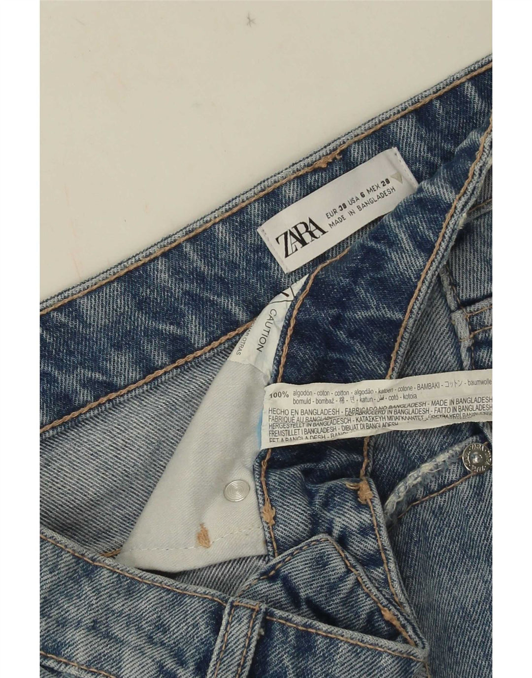Zara Damen Distressed Denim Shorts EU 38 Small W28 Blaue Baumwolle
