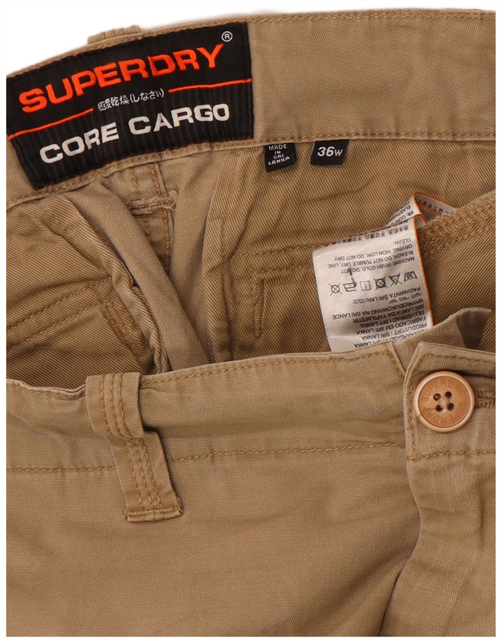 Superdry Herren Cargoshorts W36 Large Beige Baumwolle