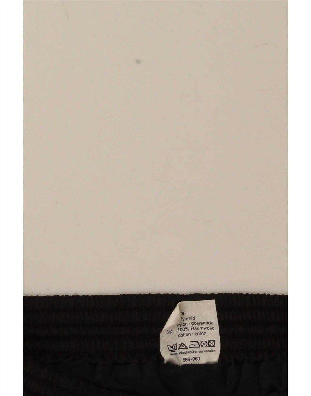 Erima Damen Sportshorts UK 6 XS Schwarz Polyester