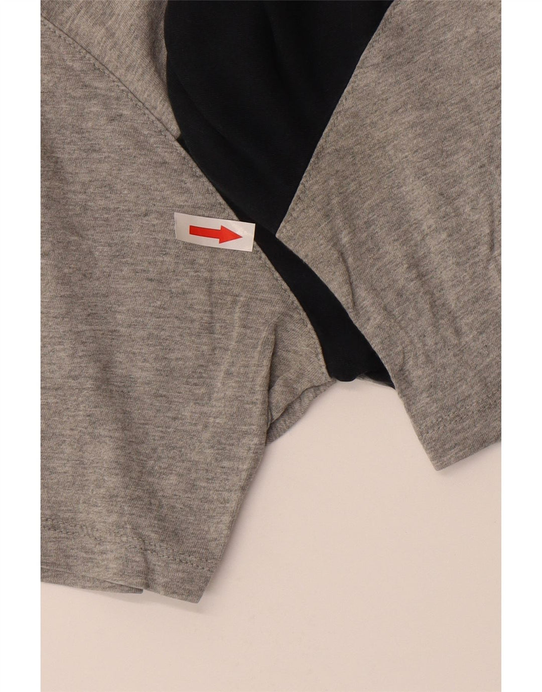 Nike T-Shirt für Jungen, 13–14 Jahre, XL, graue Tarnung