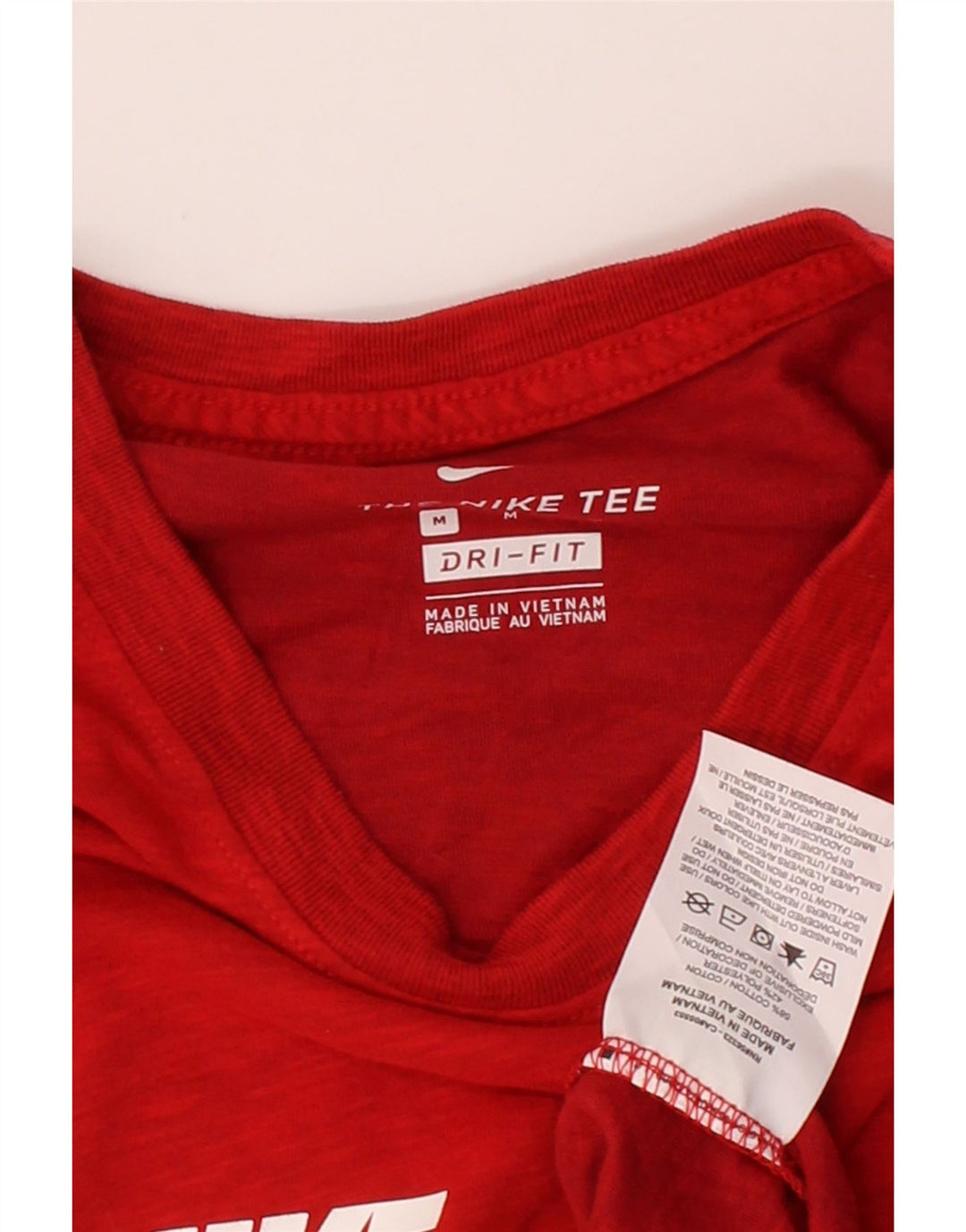 NIKE Mens Dri Fit Graphic T-Shirt Top Medium Red Cotton Vintage Nike and Second-Hand Nike from Messina Hembry 