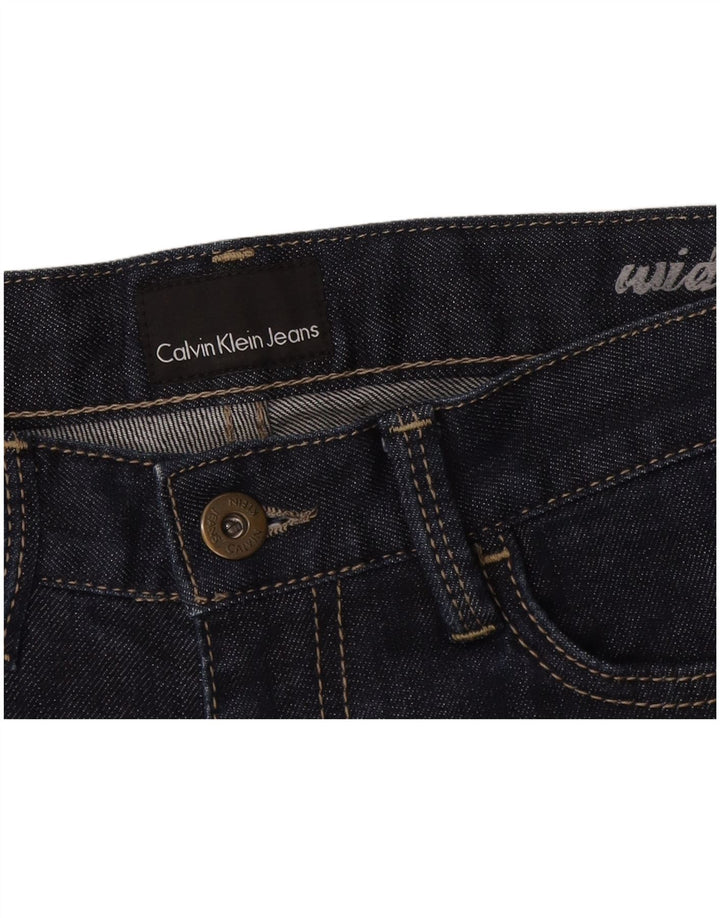 Calvin Klein Damen-Jeansshorts mit weitem Bein, W28, mittleres Marineblau