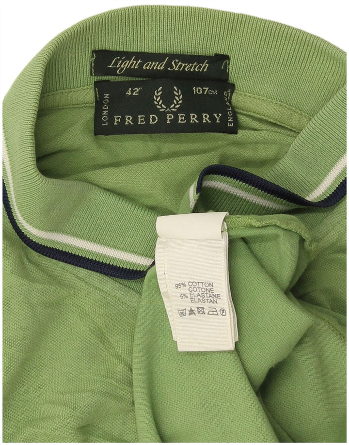 Fred Perry Herren-Poloshirt aus mittelgrüner Baumwolle