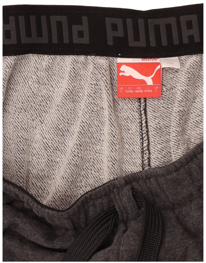PUMA Herren Sportshorts Large Grau