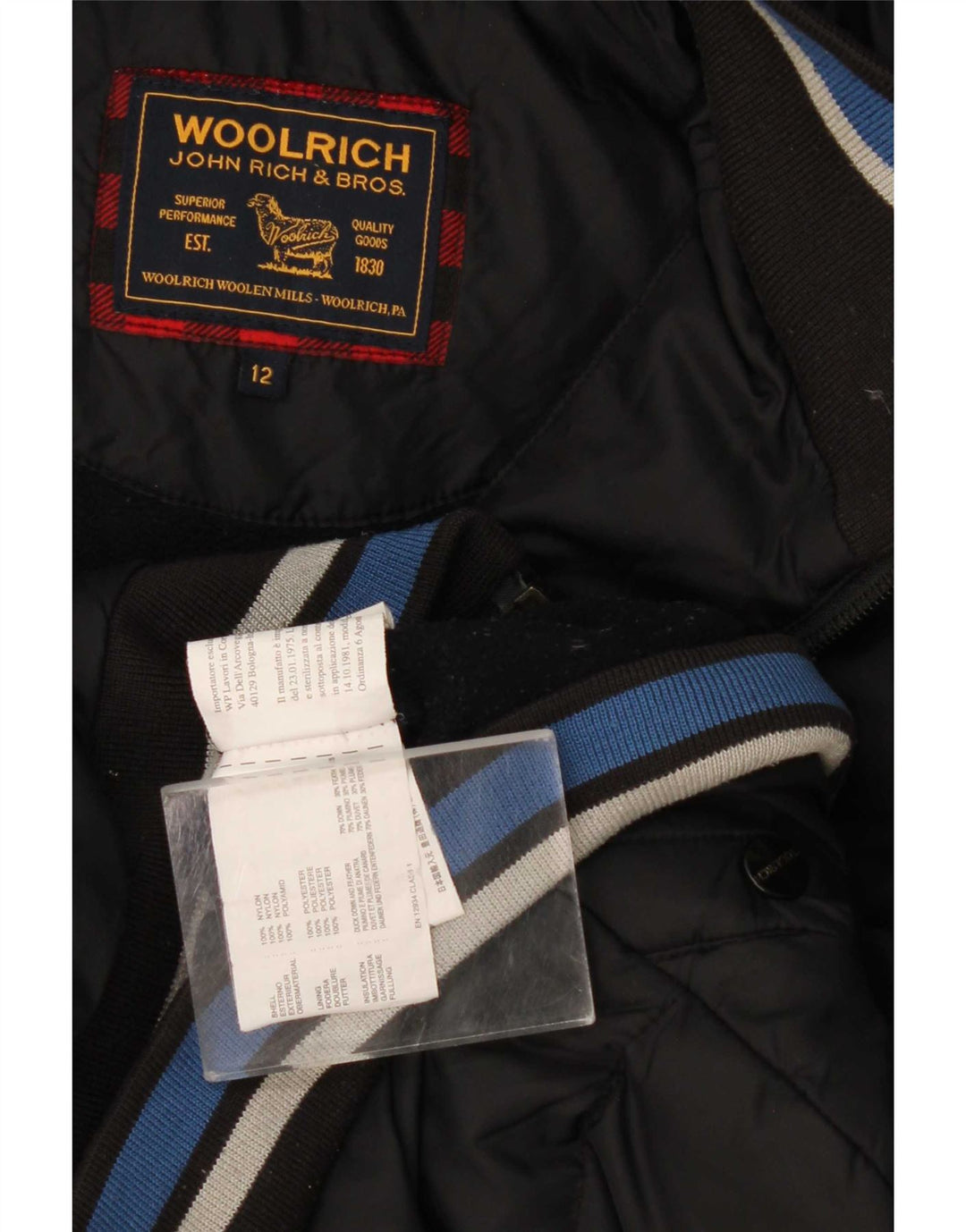 Woolrich Wattierte Jacke für Jungen mit grafischer Kapuze, 11–12 Jahre, schwarzes Nylon