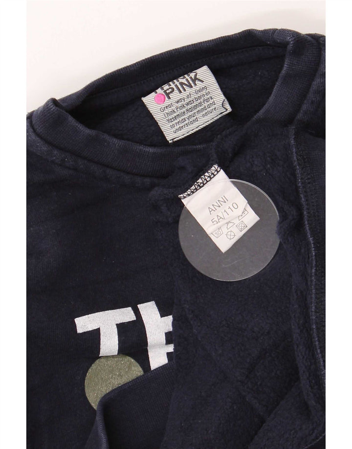 Think Pink Sweatshirt-Pullover mit Grafik für Jungen, reguläre Passform, 4–5 Jahre, Marineblau