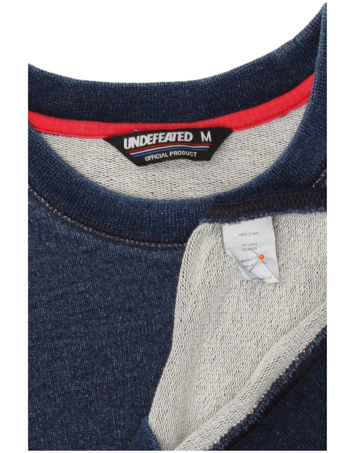 Undefeated Grafischer Herren-Sweatshirt-Pullover aus mittelblauer Baumwolle