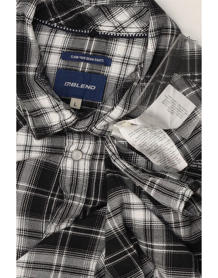 VINTAGE Mens Flannel Shirt Large Black Check Cotton Vintage Vintage and Second-Hand Vintage from Messina Hembry 