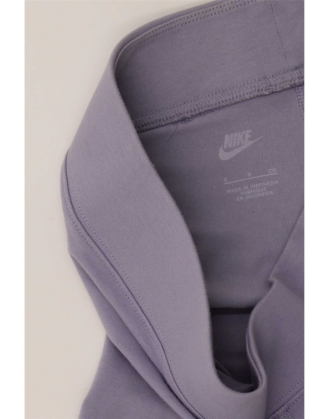 Nike Damen Sportshorts UK 8 Small Lila