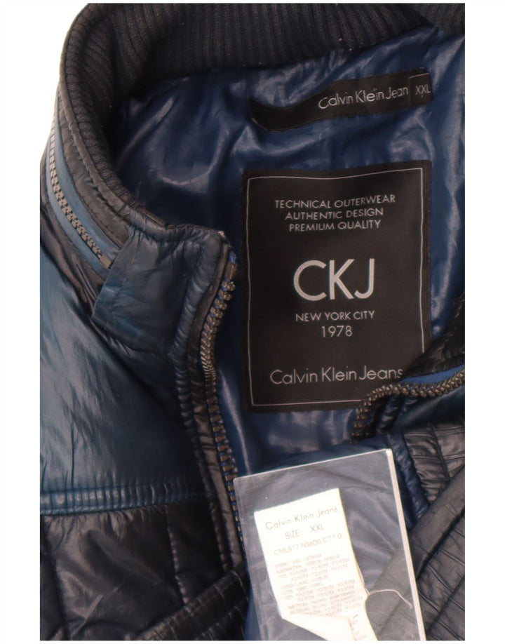 Calvin Klein Jeans Herren Wattierte Jacke UK 44 2XL Marineblau Farbblock