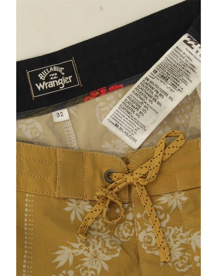 Wrangler Herren-Badeshorts aus mittelgelbem, geblümtem Polyester