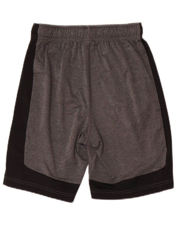 Nike Dri Fit Sportshorts für Jungen, 11–12 Jahre, Mittelgrau, Farbblock