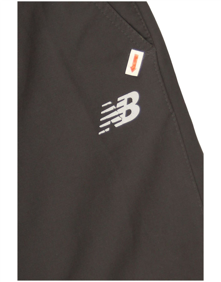 New Balance Herren-Trainingshose mit Grafik, Größe L, grau, Polyester