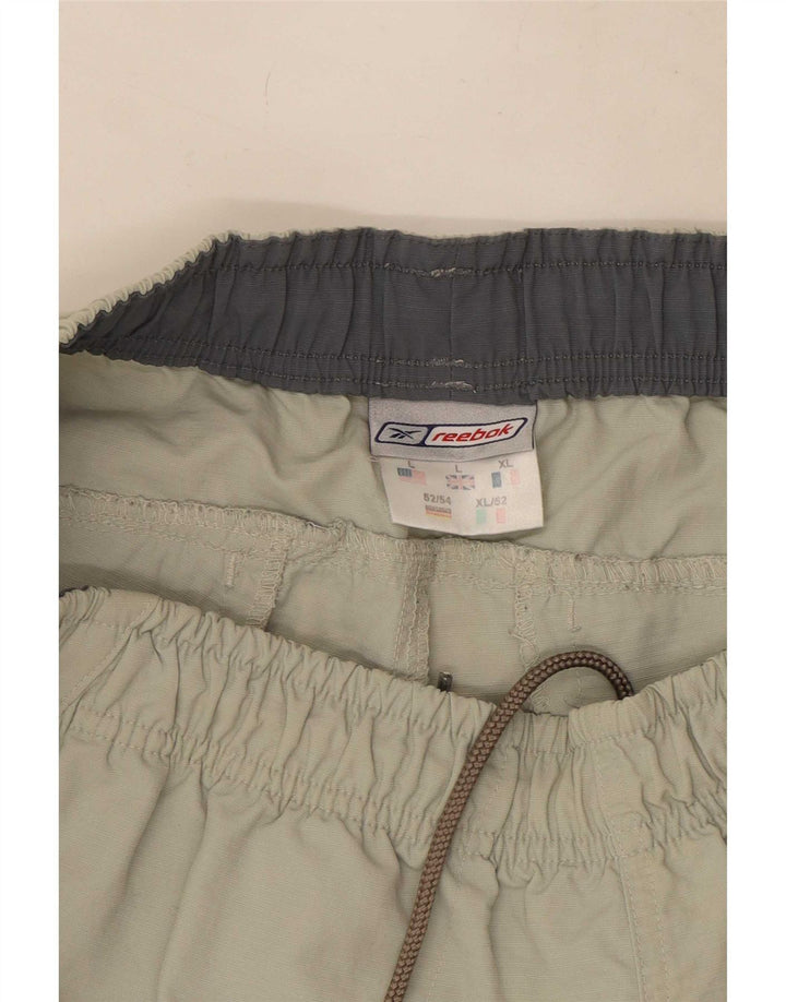 Reebok Herren Sportshorts Large Grau