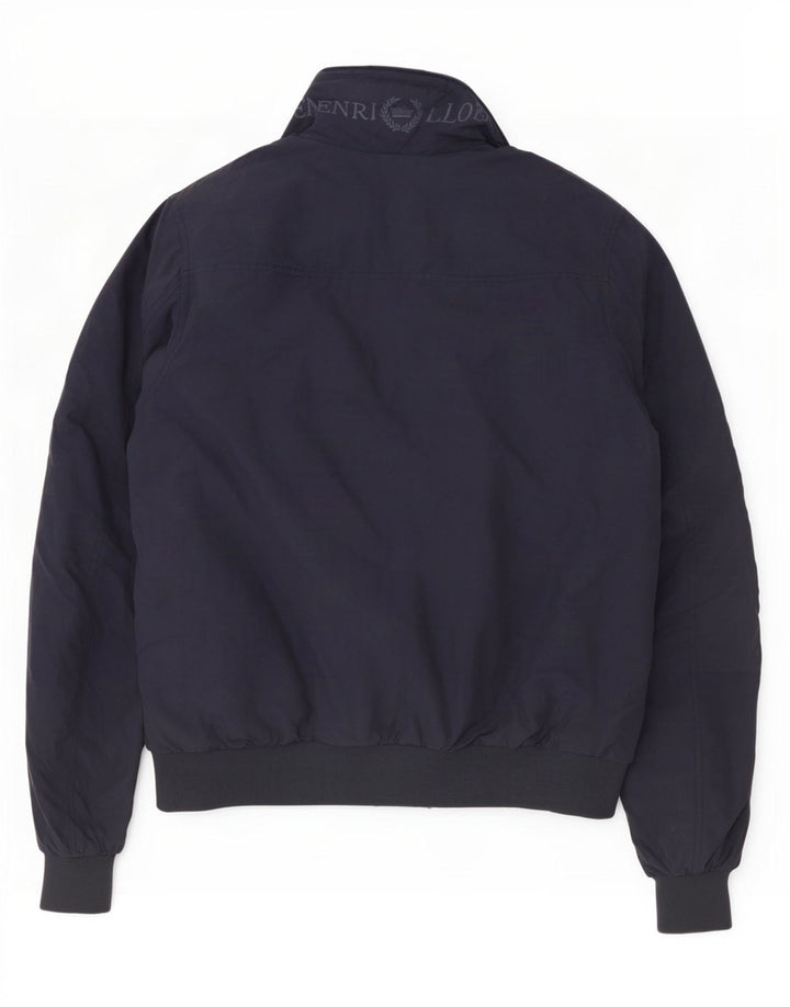 Henri Lloyd Herren-Bomberjacke mit Grafik, UK 40, großes marineblaues Nylon