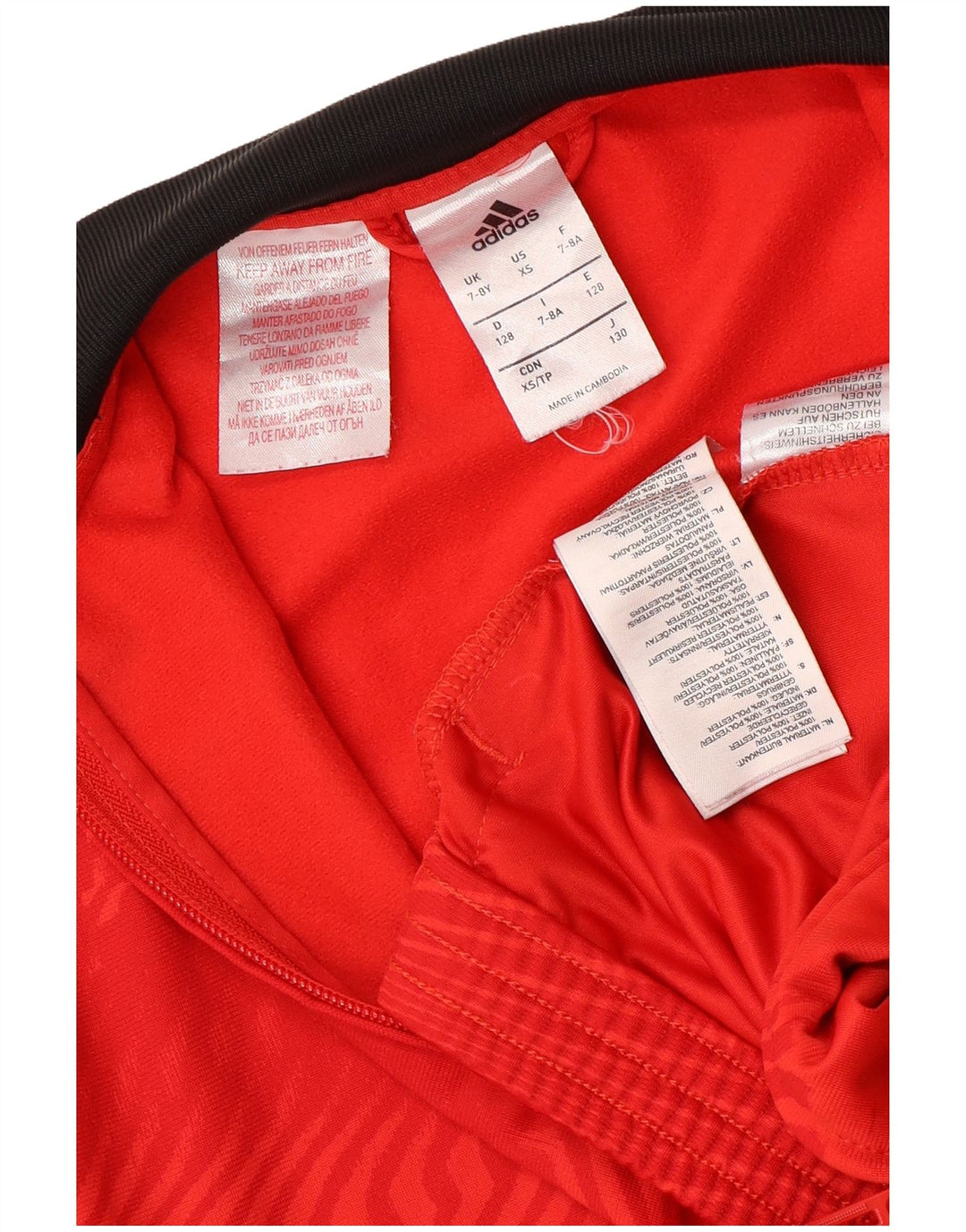 ADIDAS Jungen-Trainingsanzug mit grafischem Oberteil, 7–8 Jahre, rotes Farbblockdesign