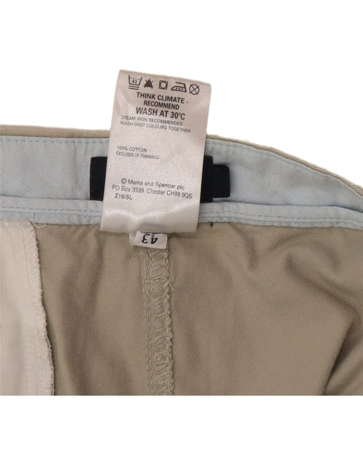 Marks & Spencer Damen Blue Harbor Straight Chino-Hose W42 L33 Grau