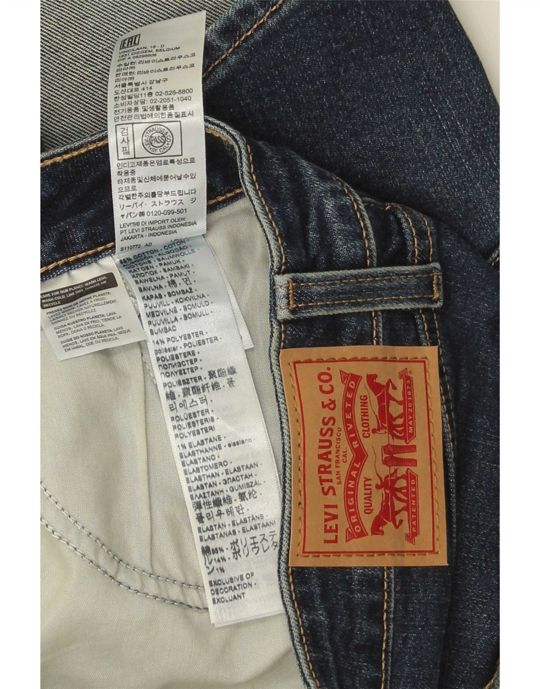 Levi's Damen Jeansshorts W30 mittelblaue Baumwolle