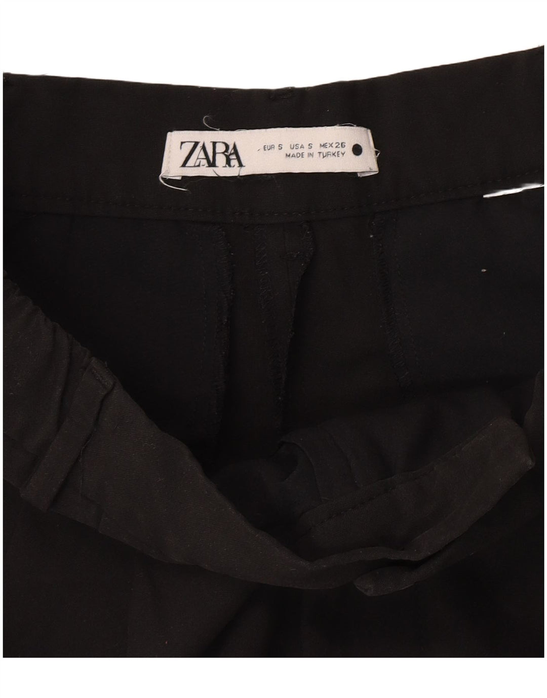 ZARA Damen Hose mit Zapfen, kurz geschnitten, Größe S, W26, L25, Schwarz