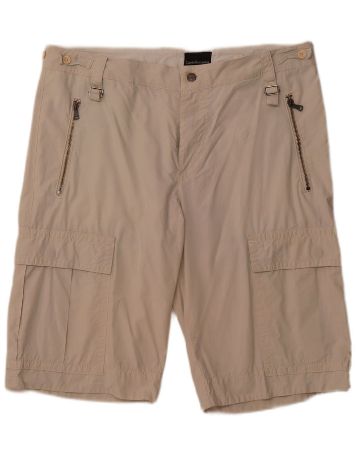 CALVIN KLEIN Mens Cargo Shorts W38 XL Beige Vintage Calvin Klein and Second-Hand Calvin Klein from Messina Hembry 