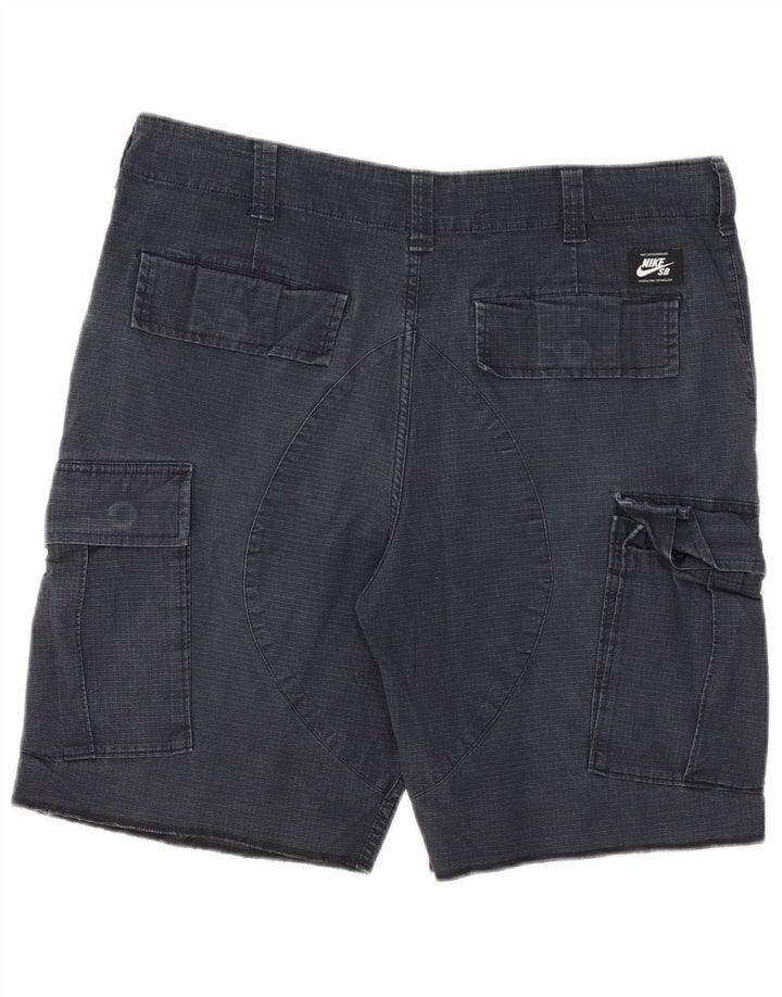 Nike Herren Cargo Shorts Medium W32 Grau karierte Baumwolle
