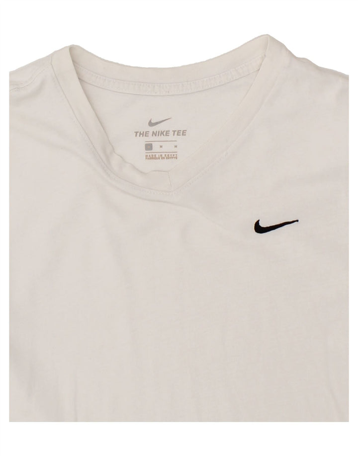 NIKE Mens T-Shirt Medium White Cotton Vintage Nike and Second-Hand Nike from Messina Hembry 